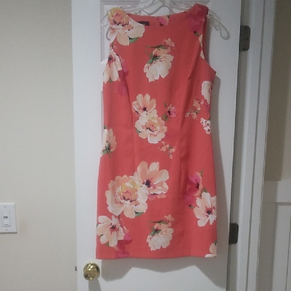 Floral Sleeveless Dress - Coral